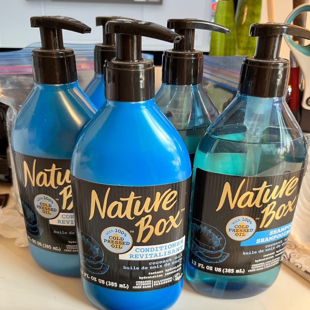 (5 )13oz Nature Box Hydration (2) Shampoo & (3) Conditioner